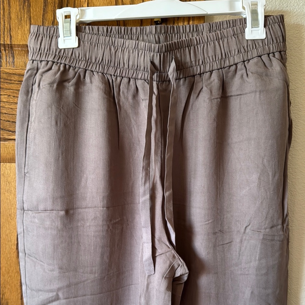 Cozy Earth Women's Sunset Crop Pant - Picture 4 of 8